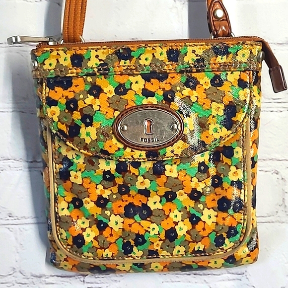 Fossil Key Per Crossbody Bag Purse Coated Canvas Floral Flower Adjustable Strap - Picture 3 of 17